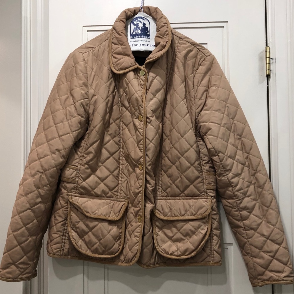 Slim Fit Criss Cross Puffer